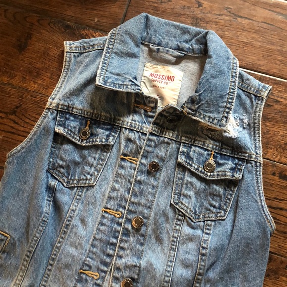 Jean vest - Picture 2 of 3